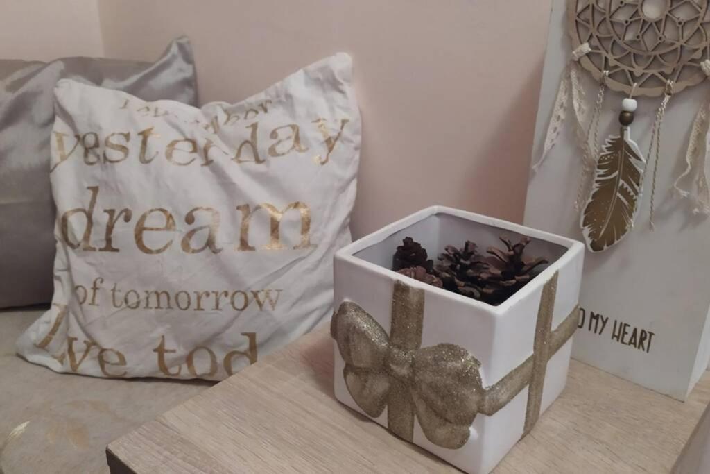 Lovely Center 1bd, 1bt Apartamento